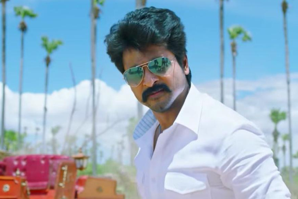 எதிர்பார்ப்புடன் வெளிவந்து படுதோல்வியடைந்த தமிழ் படங்கள்.. லிஸ்ட் இதோ | Tamil Films Released With Expectations But Flopped