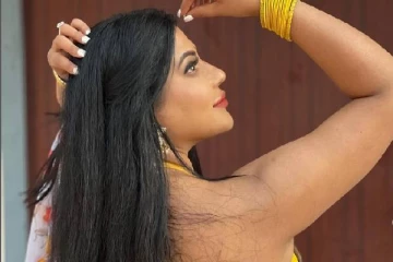 39 வயதில் குறையாத கவர்ச்சி!! பாக்கியலட்சுமி சீரியல் நடிகை ரேஷ்மாவின் போட்டோஸ்..