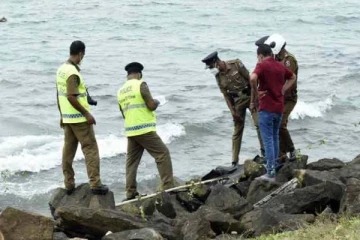 மகளின் உயிரை காப்பாற்ற தன் உயிரை விட்ட தந்தை! இலங்கையில் சோக சம்பவம்