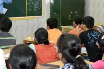 யாழில் இலவச வகுப்புக்கு சென்ற மாணவிகள் வெளியிட்ட பகீர் தகவல்!