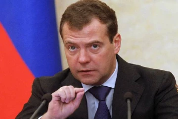 பிரான்சுக்கு எச்சரிக்கை விடுத்த முன்னாள் ரஷ்ய அதிபர்