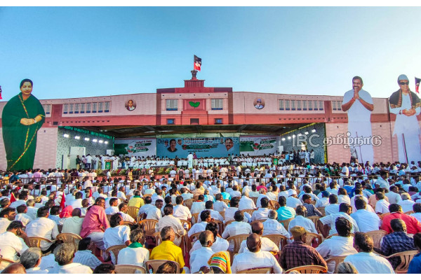 ஸ்கிரிப்ட்டை மாத்துப்பா உதயநிதி.. செங்கலை அங்க காட்டவேண்டியதுதானே - சாடிய ஈபிஎஸ் | Aiims Should Be Shown In Brick Barley Palaniswami