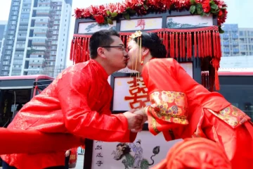 சீனாவில் சரியும் திருமணங்கள்: இளைஞர்கள் மத்தியில் அதிகரிக்கும் அச்சம், குறையும் ஆர்வம்!