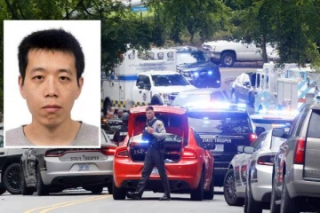 பல்கலைக்கழக வளகத்தில் பேராசிரியரை நோக்கி துப்பாக்கிச்சூடு! நேர்ந்த சோகம்