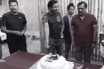 இந்தியன் 2 படப்பிடிப்பில் பிறந்தநாள் கொண்டாடிய விவேக்! தீயாய் பரவும் வீடியோ... கடும் சோகத்தில் கதறும் ரசிகர்கள்