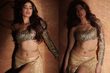 நடிகை ஜான்வி கபூர் வெளியிட்ட ஹாட் ஸ்டில்கள்