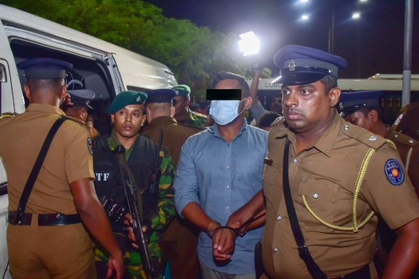 இஷாராவுக்கு உதவிய பெண் சட்டத்தரணி கைது | Female Lawyer Who Helped Ishara Sewwandi Arrested இஷாராவுக்கு உதவிய பெண் சட்டத்தரணி கைது | Female Lawyer Who Helped Ishara Sewwandi Arrested