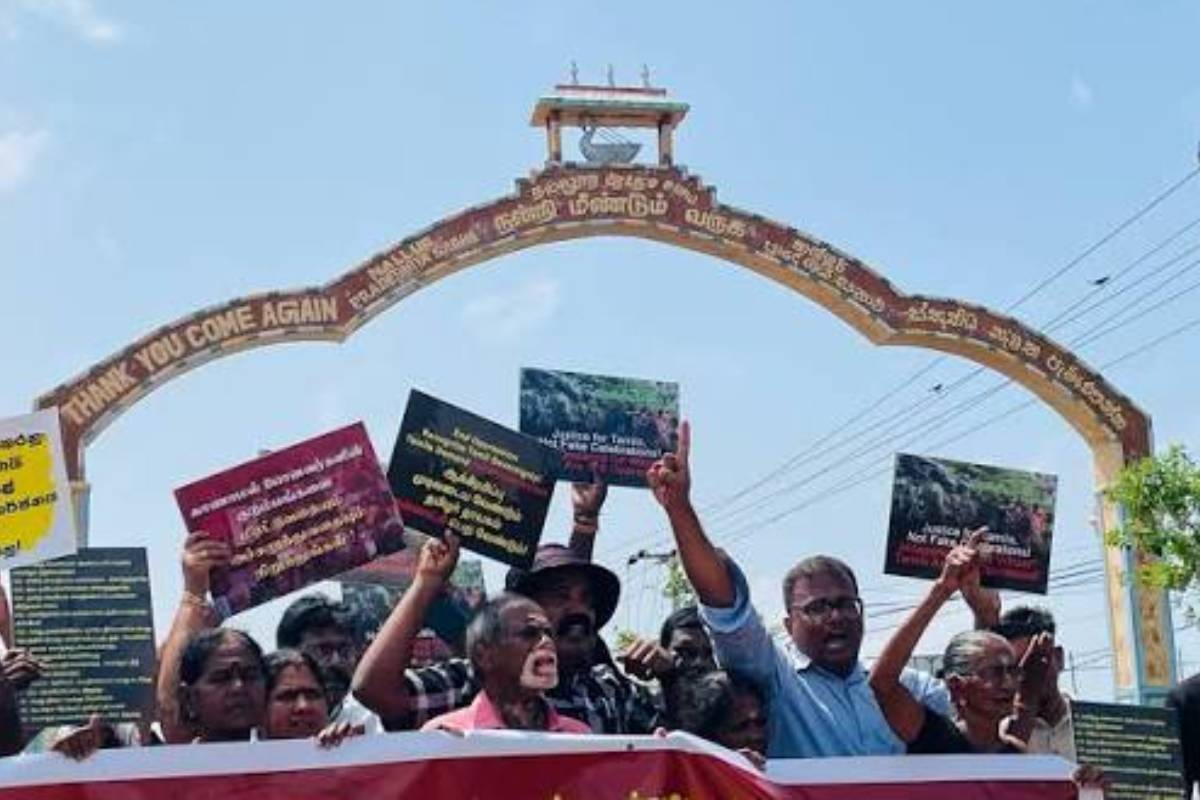 செம்மணி புதைகுழி விவகாரம்: சர்வதேச விசாரணை கோரி யாழில் பேரணி | Jaffna Chemmani Maas Grave