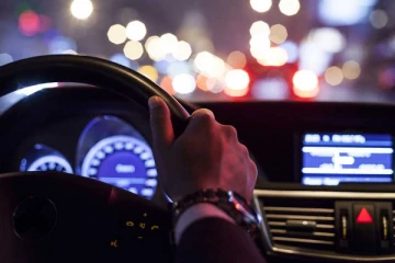 குடிபோதையில் வாகனம் செலுத்திய அரசாங்க பணியாளர் கைது