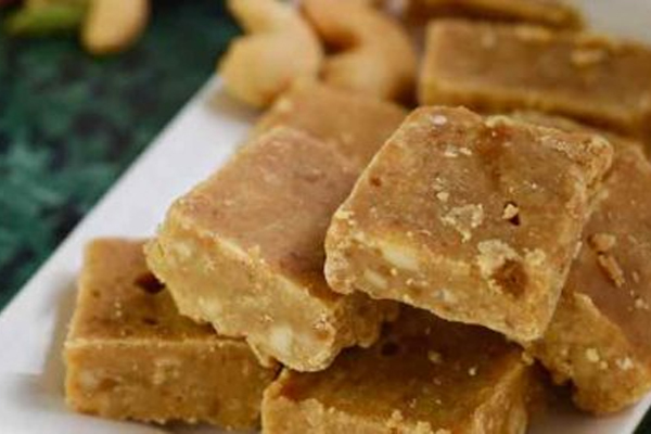 இனிப்பு வகையினால் பாடசாலை மாணவர்களுக்கு நேர்ந்த கதி | The Fate Of School Students Due To Sweets