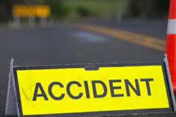 மகளை பாடசாலைக்கு அழைத்து சென்ற தந்தைக்கு நேர்ந்த கதி | Father Dies In Accident Taking Daughter To School