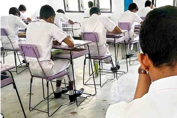 பரீட்சைகள் தொடர்பில் கல்வியமைச்சர் வெளியிட்ட அறிவிப்பு - ஐபிசி தமிழ்