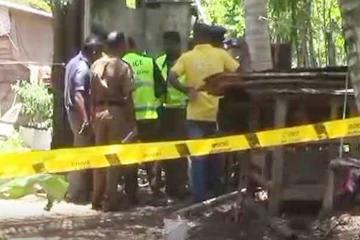 அதிகாலை இடம்பெற்ற கொடூரம்: கூர்மையான ஆயுதத்தால் தாக்கி இரட்டை கொலை - ஆபத்தான நிலையில் மற்றுமொருவர்...!