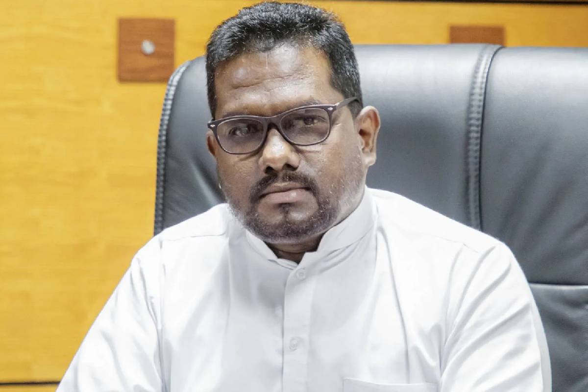 மக்களின் பணத்தைக் கொள்ளையடித்தோரின் அச்சுறுத்தல்களுக்கு அரசு ஒருபோதும் அஞ்சாது! | Government Will Never Yield To Threats Pradeep