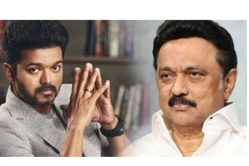 திமுகவுடன் ஒன்றுசேர்ந்த 'விஜய் மக்கள் இயக்கம்..' - நடிகர் விஜய்க்கே ‘ஷாக்’ கொடுத்த ரசிகர்கள் - பரபரப்பில் அரசியல் வட்டாரங்கள்