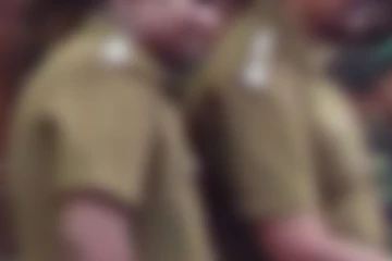 මේ වගේ අය ආවොත් අවධානෙන් ඉන්න - මහජන සෞඛ්‍ය පරීක්ෂකවරුන් නොවන බව දන්වයි
