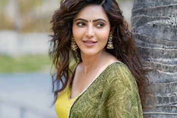 அதுல்யா ரவி அழகிய போட்டோஷூட்