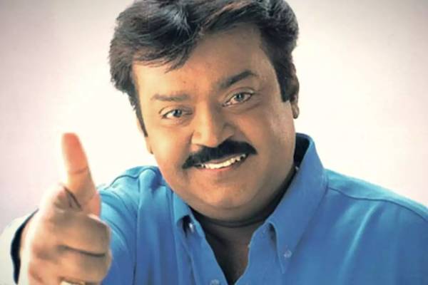 கடைசியா அவர் முகத்தை கூட பார்க்க முடியல.. விஜயகாந்த் நினைவிடத்தில் கண்ணீர் விட்டு அழுத சூர்யா | Suriya Break Down In Vijayakanth Memorial கடைசியா அவர் முகத்தை கூட பார்க்க முடியல.. விஜயகாந்த் நினைவிடத்தில் கண்ணீர் விட்டு அழுத சூர்யா | Suriya Break Down In Vijayakanth Memorial