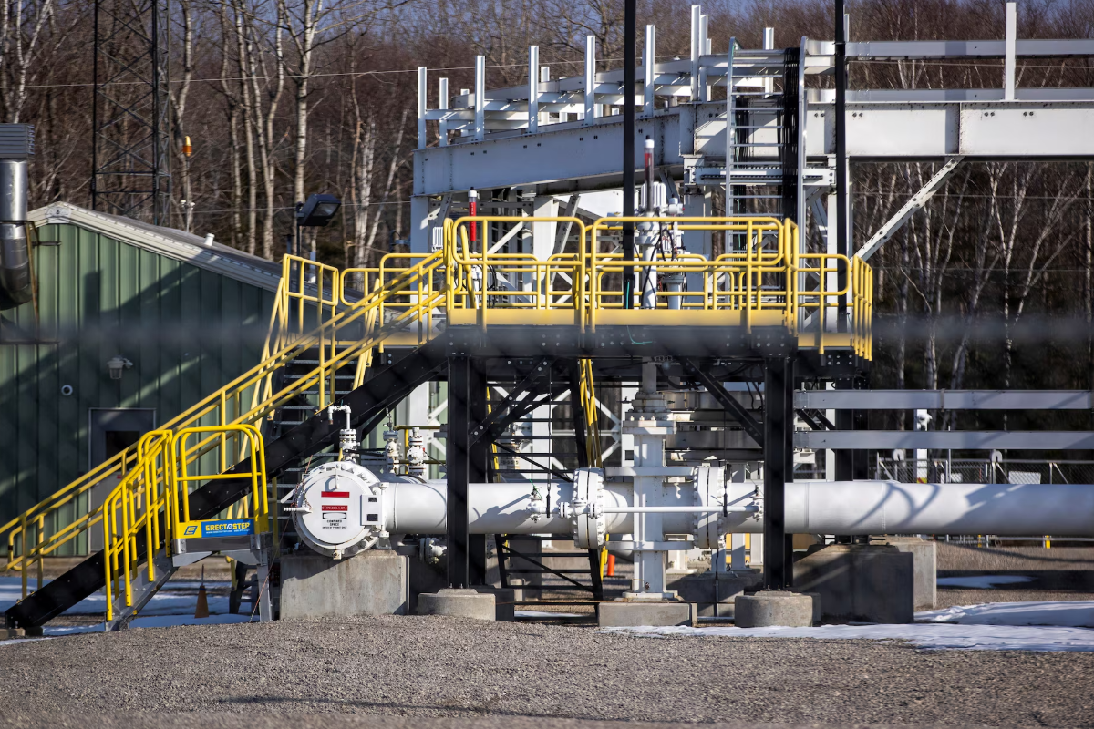 கார்க் தீவில் அமெரிக்கா தாக்குதல் : ஈரான் விடுத்துள்ள அதிரடி எச்சரிக்கை | Iran Warns Strikes On Regional Us Linked Oil Firms