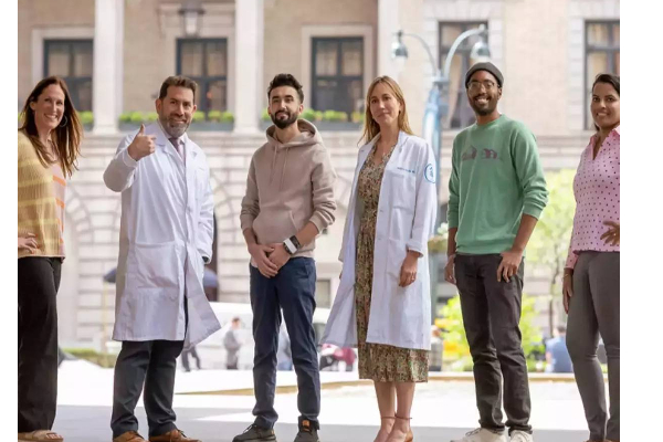 மருத்துவ உலகில் அதிசயம்! 100% புற்றுநோயை குணப்படுத்தும் மருந்து கண்டுப்பிடிப்பு; விலை எவ்வளவு தெரியுமா? | Dostarlimab Vanishes Cancer Miraculously