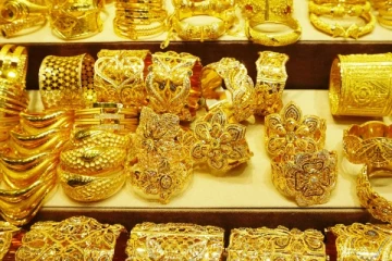 தங்கம் வாங்க காத்திருப்போருக்கு முக்கிய தகவல் - விலையில் திடீர் மாற்றம்