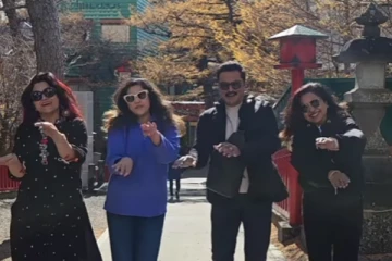 ஜப்பானில் ரோட்டில் டான்ஸ்.. மீனா, குஷ்பு, ராதிகா வீடியோ வைரல்