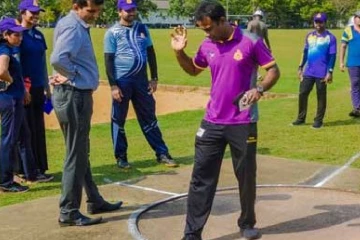 ග්‍රාමීය හා නාගරික පාසල්වලට අසුබ ආරංචියක් - ක්‍රීඩා කරන්න ගුරුවරු හිඟයක්