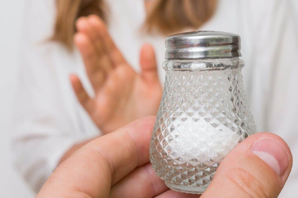 உணவில் உப்பை குறைப்பதால் இத்தனை ஆபத்துக்களா! | There So Many Dangers Of Reducing Salt In Food