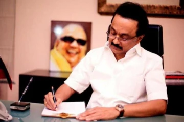 கொரோனா நிவாரணமாக 13 வகையான பொருட்கள் வழங்கத்திட்டம்