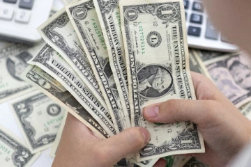 ඩොලරය ගණන් උස්සයි - අද එයට ලැබුණ වටිනාකම මහ බැංකුව කියයි.