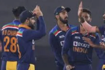 ராகுல் அசத்தல் சதம்: வலுவான ஸ்கோரை எட்டிய இந்திய அணி