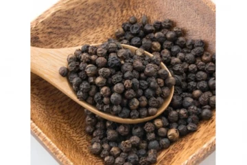 ஒரு சிறிய மிளகில் இத்தனை மருத்துவ குணங்களா? ஆச்சரியப்பட வைக்கும் தகவல்கள்