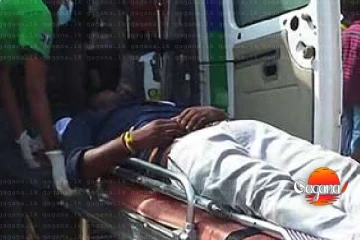 පාසල් සංවර්ධන නිලධාරින් මාරාන්තික උපවාසයේ - තවත් අයෙක් රෝහල්ගත ක‍රයි