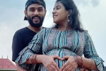 முதன்முதலாக அண்மையில் பிறந்த தனது மகனின் புகைப்படத்தை வெளியிட்ட தொகுப்பாளர் விஜய்- கியூட் புகைப்படம்