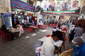 தினமும் 50 வெளிநாட்டவர்களை வெளியேற்றும் நாடு: வெளியான காரணம்