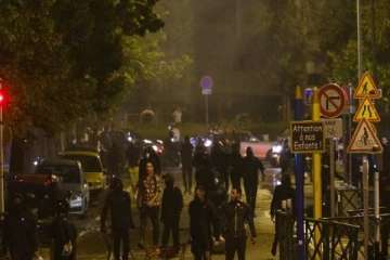 பிரான்ஸில் சிறுவன் பொலிஸாரால் சுட்டுக் கொல்லப்பட்ட விவகாரம்: 667 பேர் கைது!