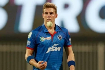 டெல்லி அணியின் வேகப்பந்து வீச்சாளர் அன்ரிச் நோர்டியாவுக்கு கொரோனா