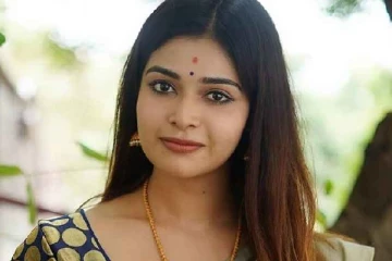 டாட்டூவுடன் புகைப்படத்தை வெளியிட்ட நடிகை தர்ஷா குப்தா.. இணையத்தில் செம வைரல்