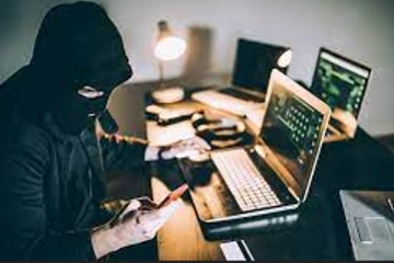 ඉන්දීය වීසා ප්‍රධානීගේ පරිගණකයට සිදුවූ දේ