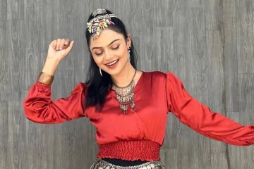 நடிகைகளுக்கு டஃப் கொடுக்கும் சூப்பர் சிங்கர் 9 ஃபைனலிஸ்ட் பூஜா.. புகைப்படங்களை நீங்களே பாருங்க