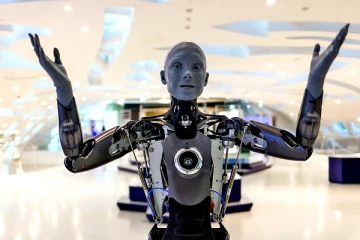 மனிதர்களைக் கொல்ல ரோபோக்களுக்கு அனுமதி கோரும் அமெரிக்க பொலிஸார்!