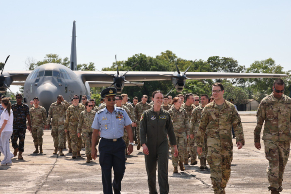கட்டுநாயக்கவில் தரையிறங்கிய அமெரிக்காவின் C-130J சூப்பர் ஹெர்குலஸ் விமானங்கள் | Us C 130J Super Hercules Enter Srilanka