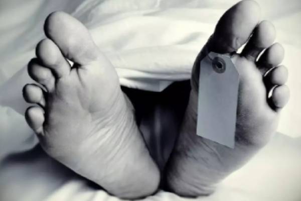 கண்டியில் அடையாளம் தெரியாத ஆணின் சடலம் மீட்பு | Body Of Unidentified Man Recovered In Mahaiyawa