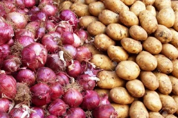 இந்த பொருளுடன் வைத்தால் வெங்காயம் கெட்டுப்போகாமல் இருக்குமாம்: ஆனால்..