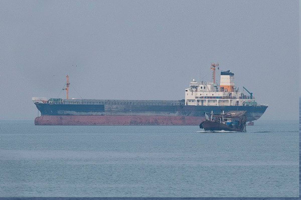 உலக சந்தையில் எண்ணெய் விலை உச்சம் தொடும் அபாயம்:எரிவாயுவுக்கும் தட்டுப்பாடு ஏற்படலாம்! | Oil Prices Expected Stay High Days Hormuz Flows உலக சந்தையில் எண்ணெய் விலை உச்சம் தொடும் அபாயம்:எரிவாயுவுக்கும் தட்டுப்பாடு ஏற்படலாம்! | Oil Prices Expected Stay High Days Hormuz Flows