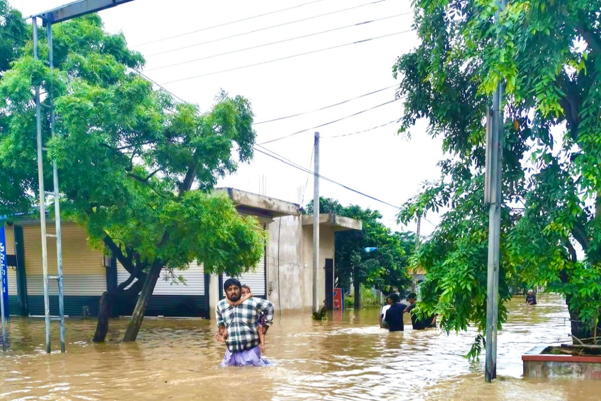 புத்தளம் மாவட்டத்தில் 27 ஆயிரம் பேர் வெள்ளத்தால் பாதிப்பு | Floods In Puttalam 27 Thousand People Affected