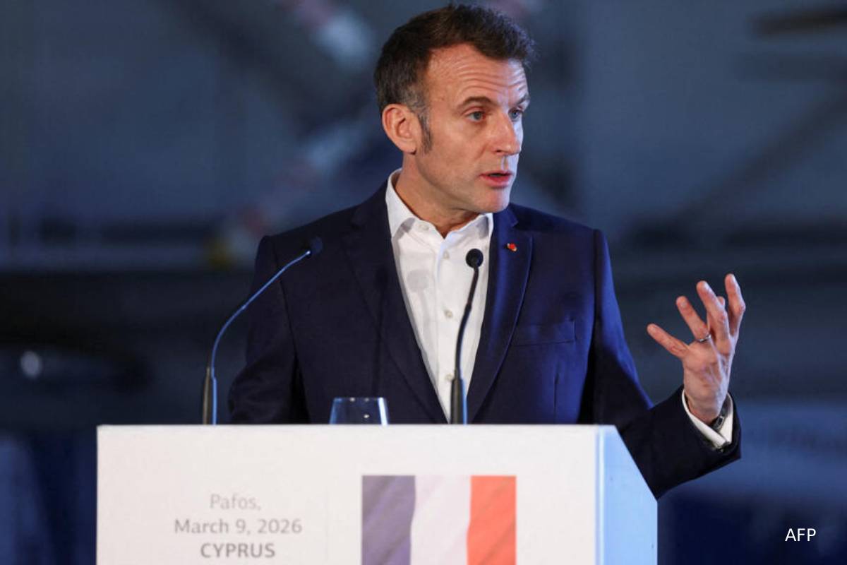 உதவிக்கு வராததால் பிரான்ஸ் ஜனாதிபதியை கேலி செய்யும் ட்ரம்ப் | Trump Mocks Macron He Will Be Out Of Office