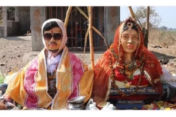 பலி வாங்கும் ஆவிகள் - இறந்த காதலர்களின் சிலைக்கு திருமணம் செய்த வினோதம்!