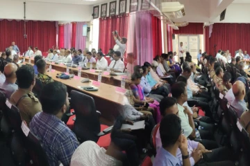 விவசாய அமைச்சரின் கிளிநொச்சி விஜயம்: குற்றம் சுமத்தும் விவசாயிகள்