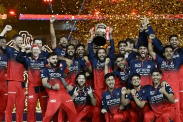 2026 IPL කිරුළ රෝයල් චැලෙන්ජර්ස් බැංගලෝරු කණ්ඩායම
